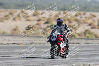 media/Nov-01-2025-CVMA (Sat) [[fc0f7531b8]]/Race 10-Formula Superbike-Supersport Open/